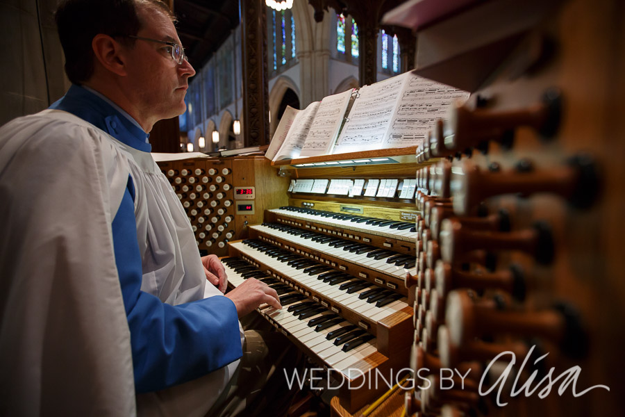 Weddings at Calvary Episcopal in Shadyside